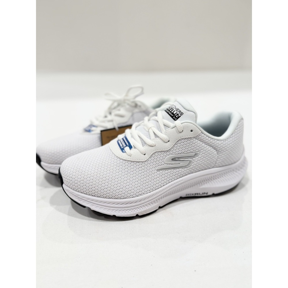 Woman's Sneakers & Athletic Shoes 6.5 SKECHERS Go Run Consistent 2.0 white prepp